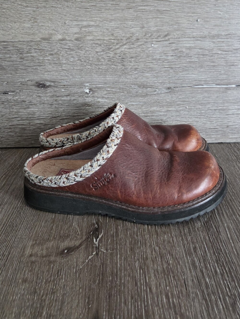 Simple Shoes Original Clog Brown Leather Size 7